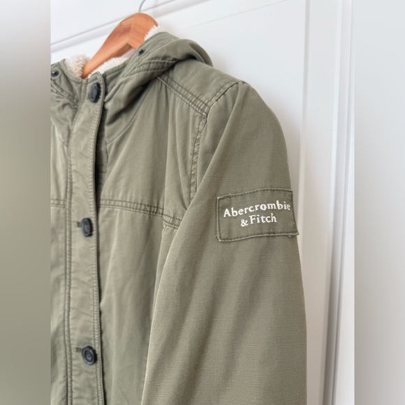 Vintage A&F Savannah Parka Olive Green Hooded Jacket Cozy Sherpa Lined Large - Picture 3 of 12